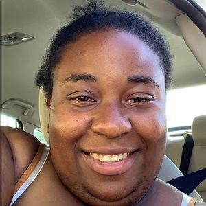 Meet your Posher, Malaika